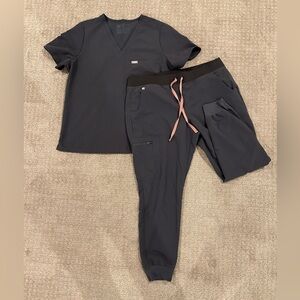 Figs Scrubs Set - Charcoal